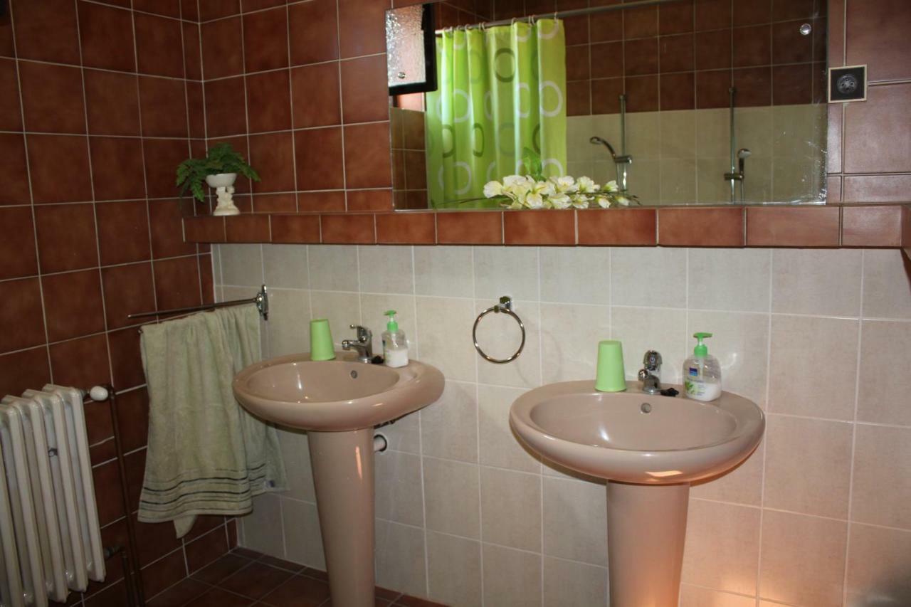 Vestonicka Jizdarna Apartman Dolni Vestonice Kültér fotó